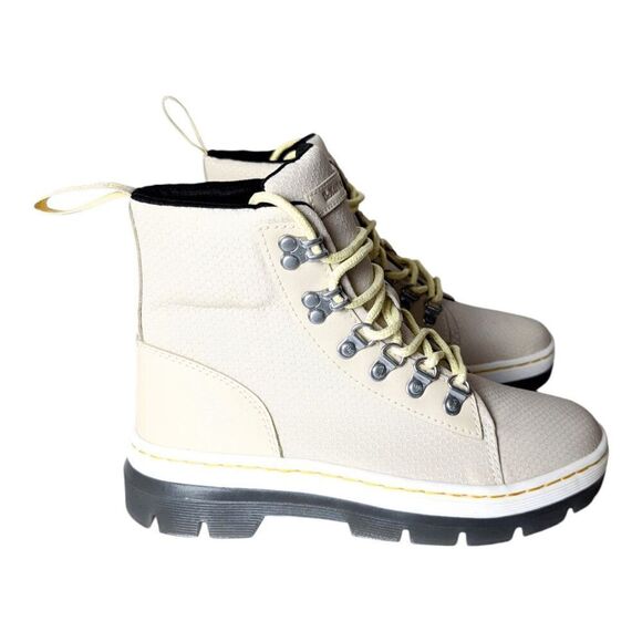 NWOB DR. MARTENS Combs 'Parchment Beige' Boot Size 7 - Picture 3 of 7